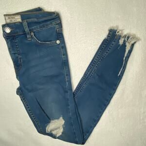 Free people |Women's distressed skinny leg denim jeans